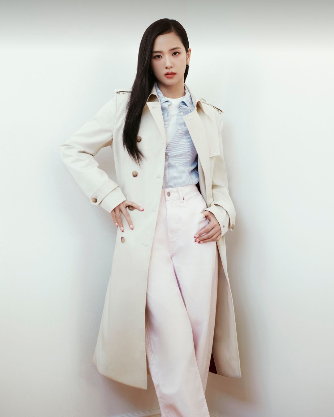 JISOO演繹TOMMY HILFIGER 2026春季形象｜優雅氣質詮釋當代美式風格2