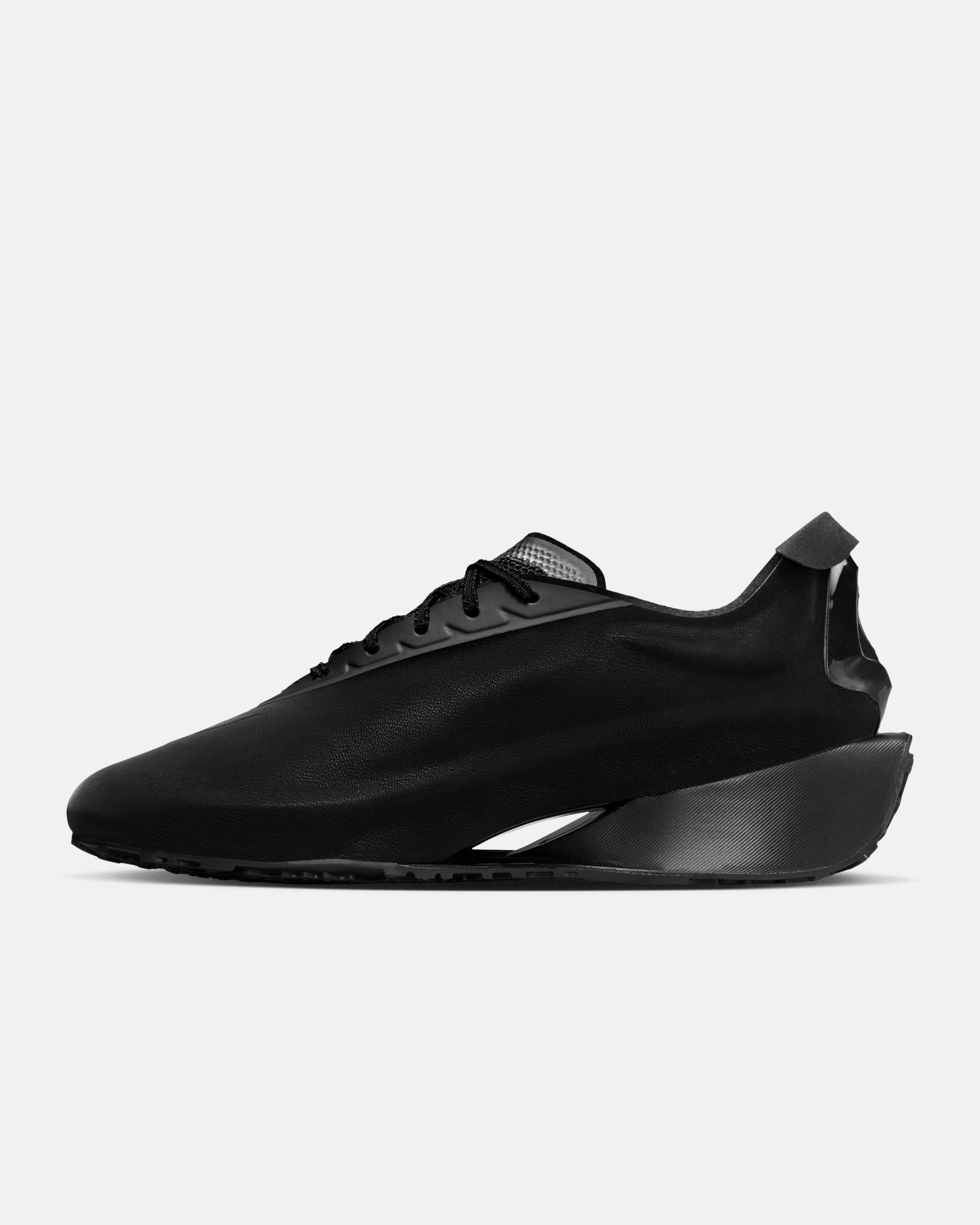 Nike First Sight女子鞋款登場｜Noir Mirage Shadow重塑女性運動時尚 (1)