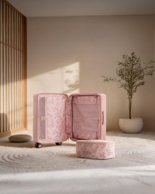 Samsonite MINTER柔霧新色登場｜春日療癒旅行風格提案