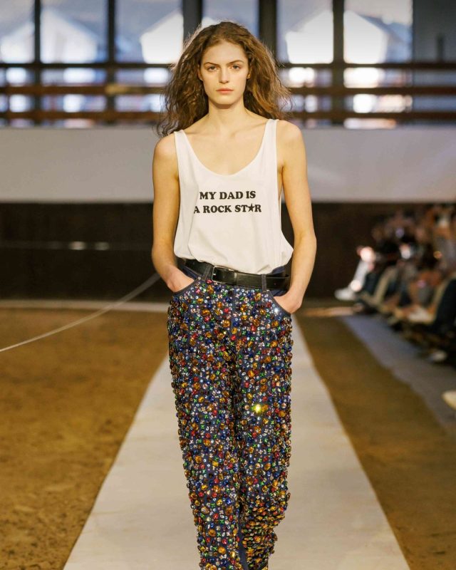 Stella McCartney 2026冬季系列｜馬術靈感重構永續時尚輪廓9