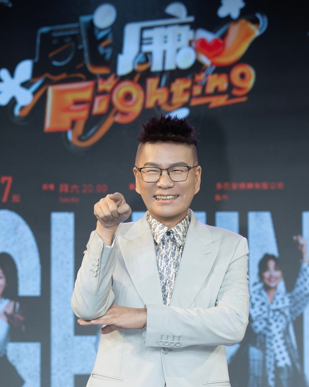 全透視移動攝影棚上路《黑白威廉Fighting》走遍台灣鄉鎮2