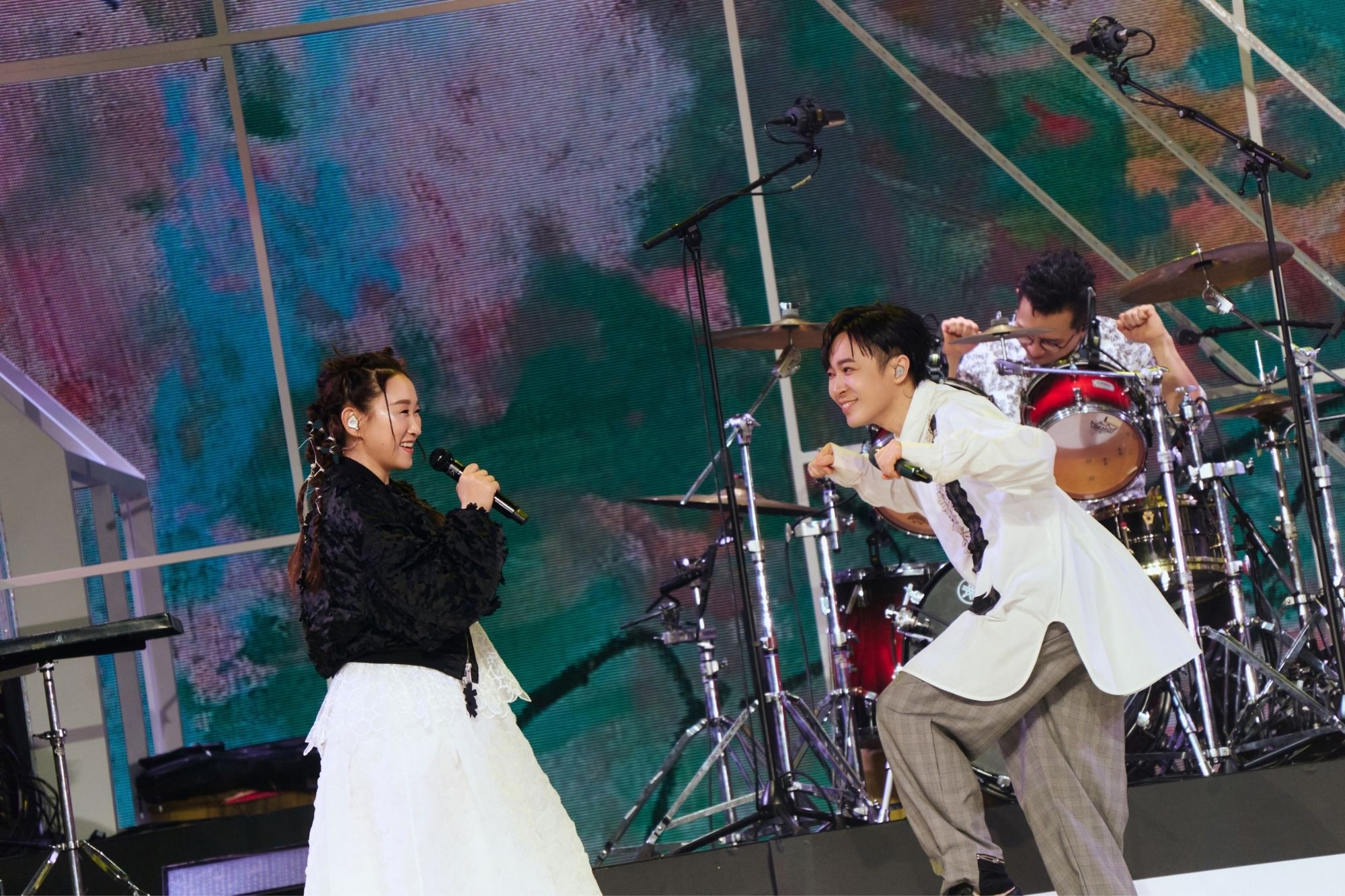 王菀之蘇打綠重聚香港慈善夜5