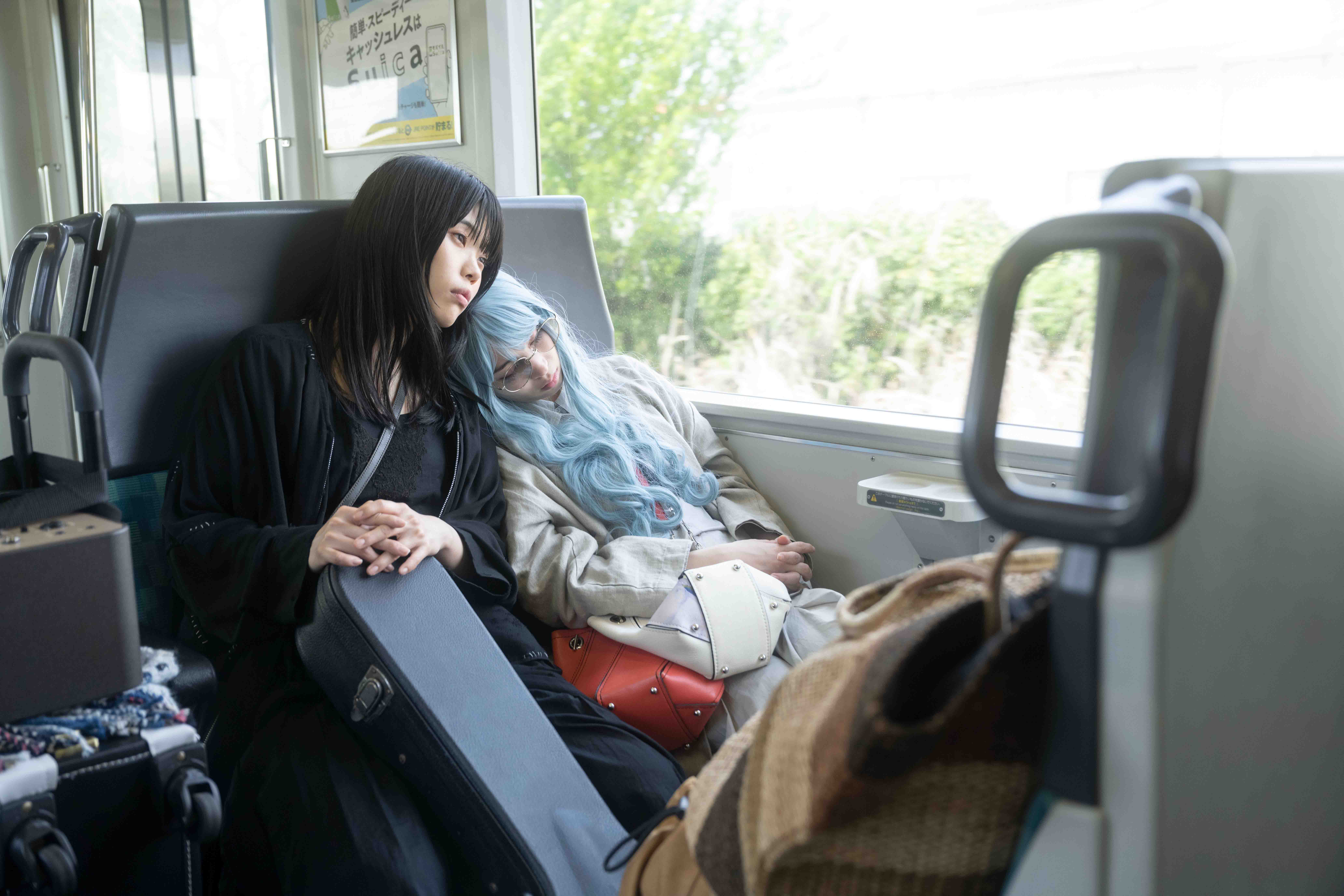 AiNA THE END領銜祈憐之歌｜交織十三年命運的傷痕與重生之聲 (1)