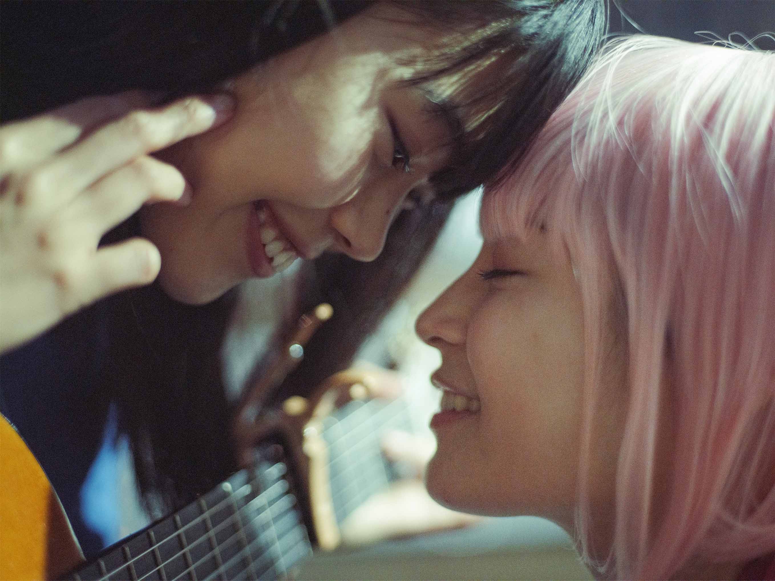 AiNA THE END領銜祈憐之歌｜交織十三年命運的傷痕與重生之聲 (2)