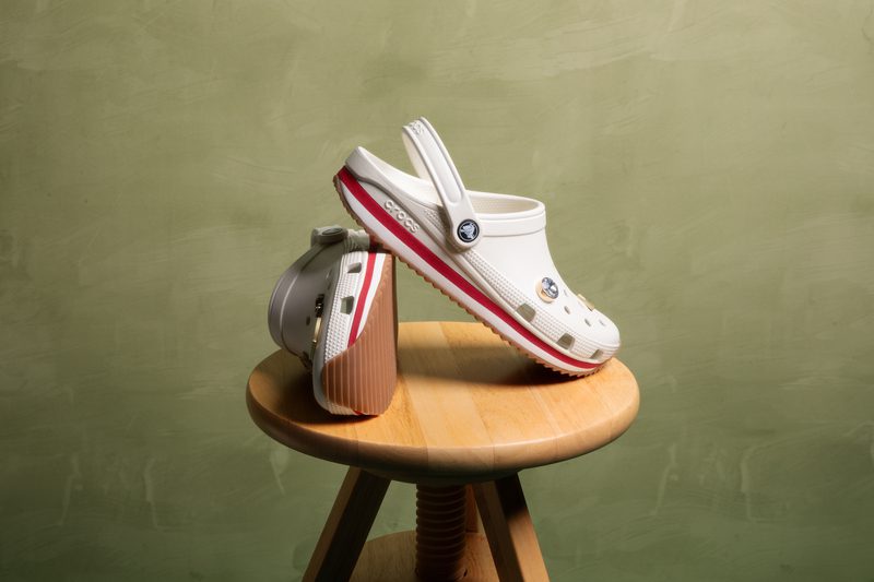 CROCS Crocband Runner重塑70年代街頭鞋型美學 2