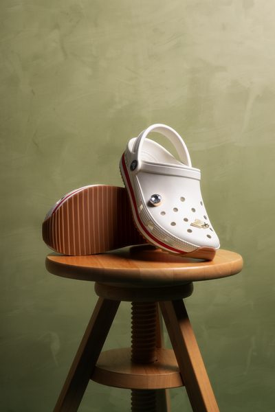 CROCS Crocband Runner重塑70年代街頭鞋型美學 (3)