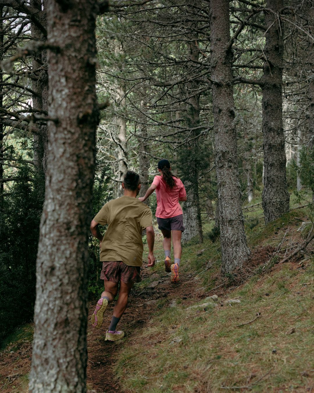 On昂跑Cloudsoma越野新作解析｜以地形感知重塑山徑跑感4