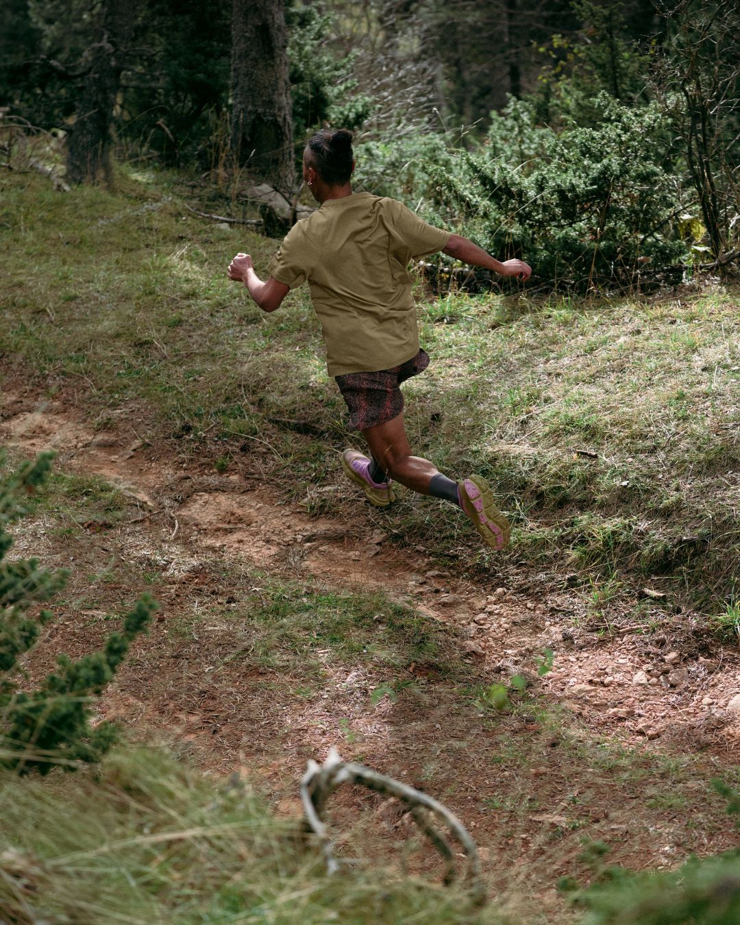 On昂跑Cloudsoma越野新作解析｜以地形感知重塑山徑跑感6