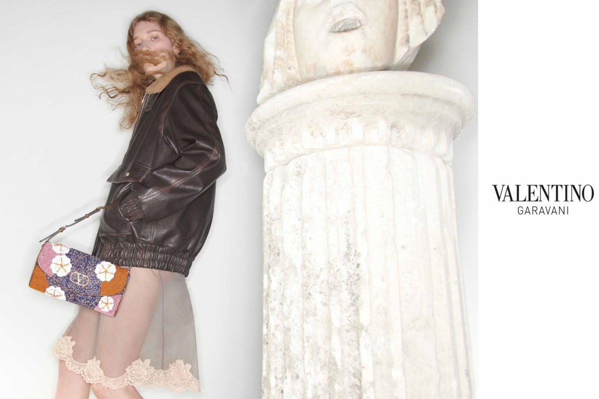 VALENTINO 2026早秋形象揭開Cy Twombly宅邸的時間場景3