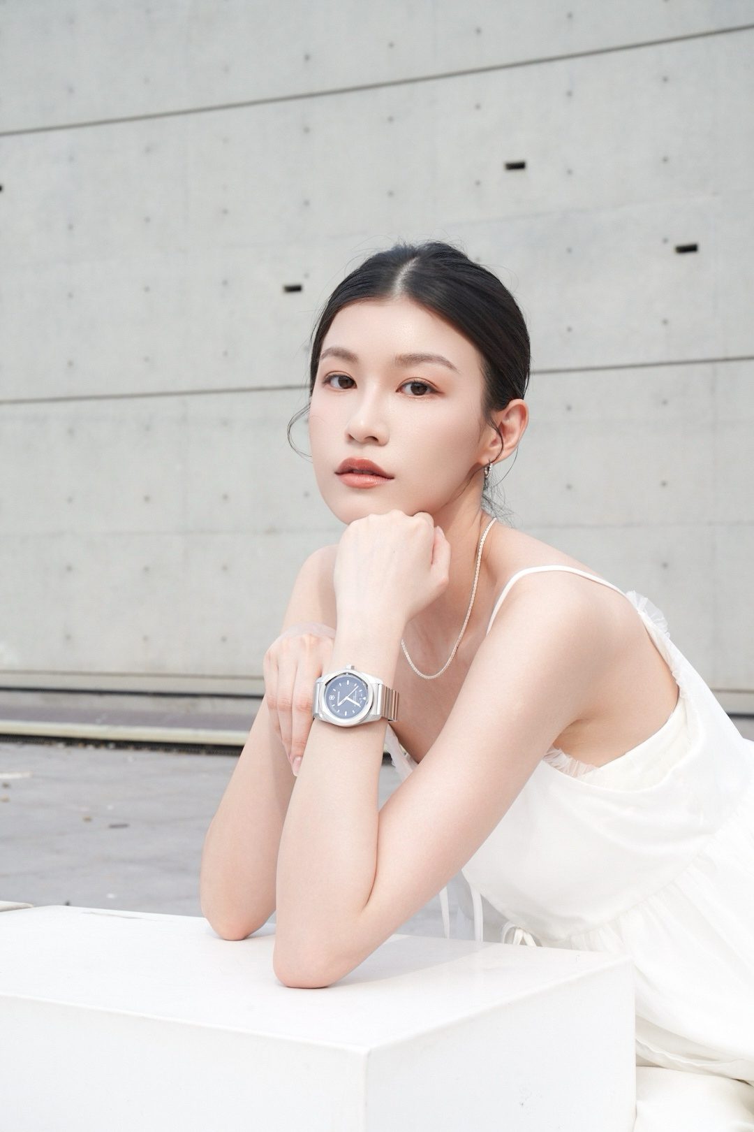 Victorinox霧灰棕旅行箱登場｜Concept One腕錶同步亮相 (4)