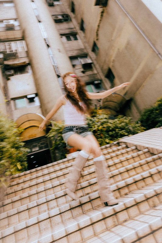 金針菇舞曲〈啊金價〉唱出台式崩潰哲學 4