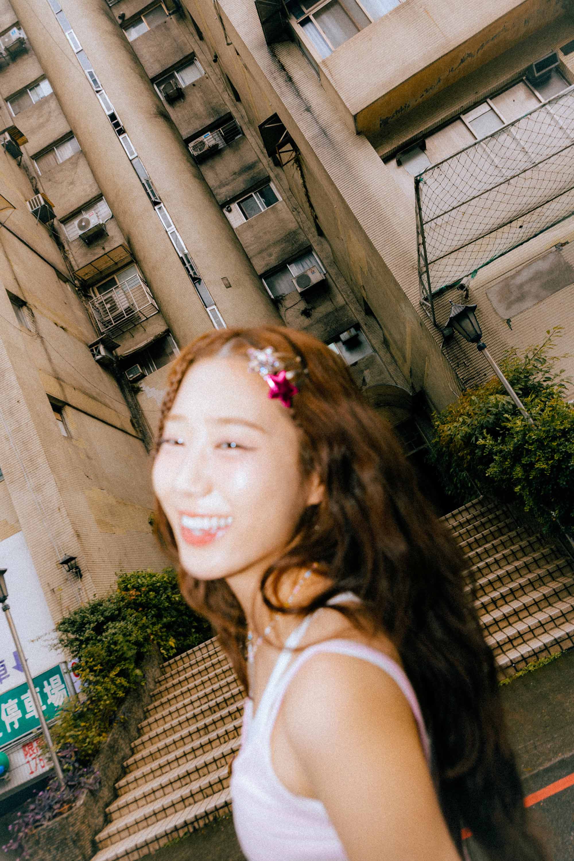 金針菇舞曲〈啊金價〉唱出台式崩潰哲學 (8)