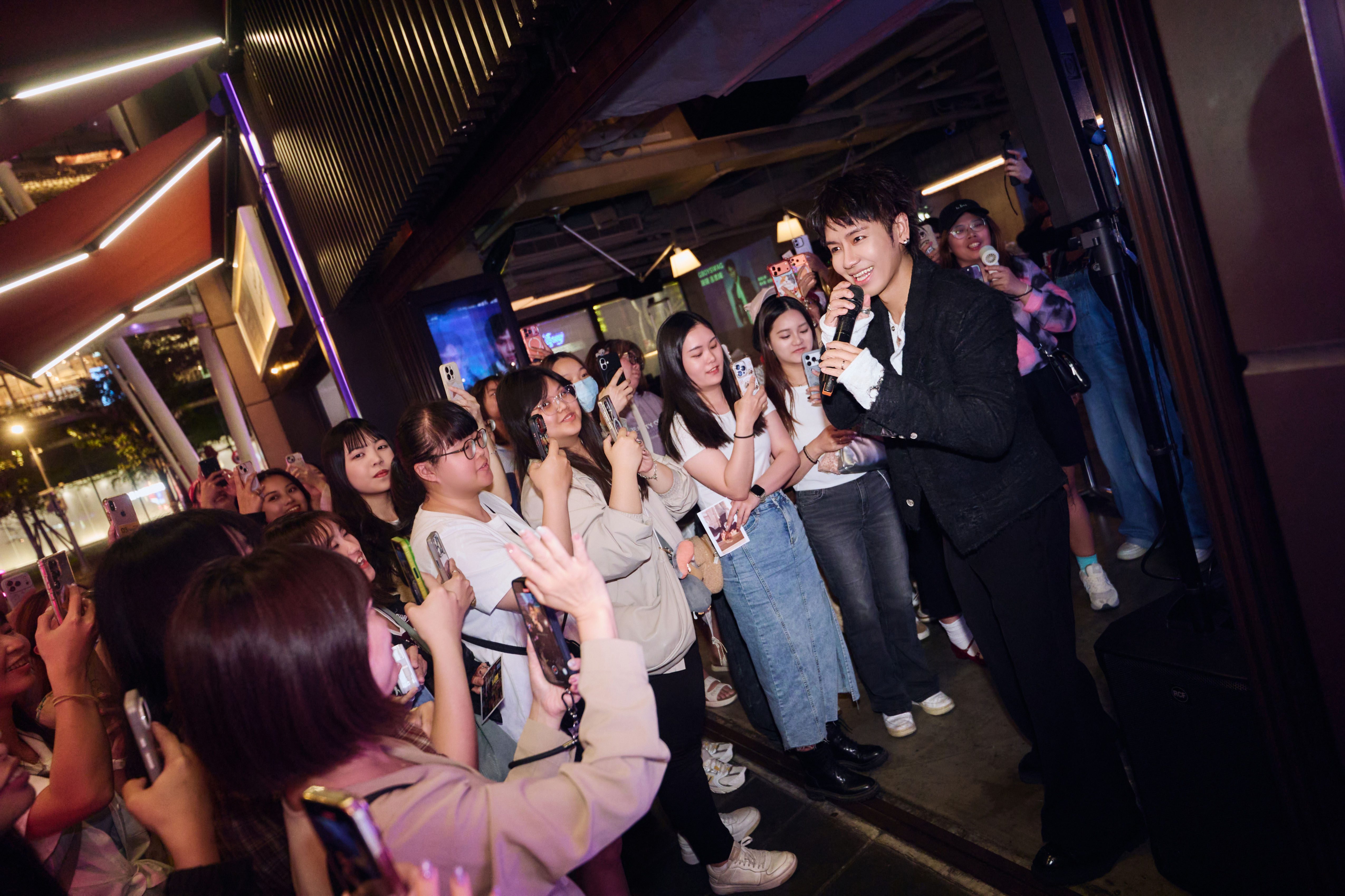 鼓鼓呂思緯生日會驚喜連發　新專輯曝光〈原諒我離開〉MV與兩首未公開新歌 (1)