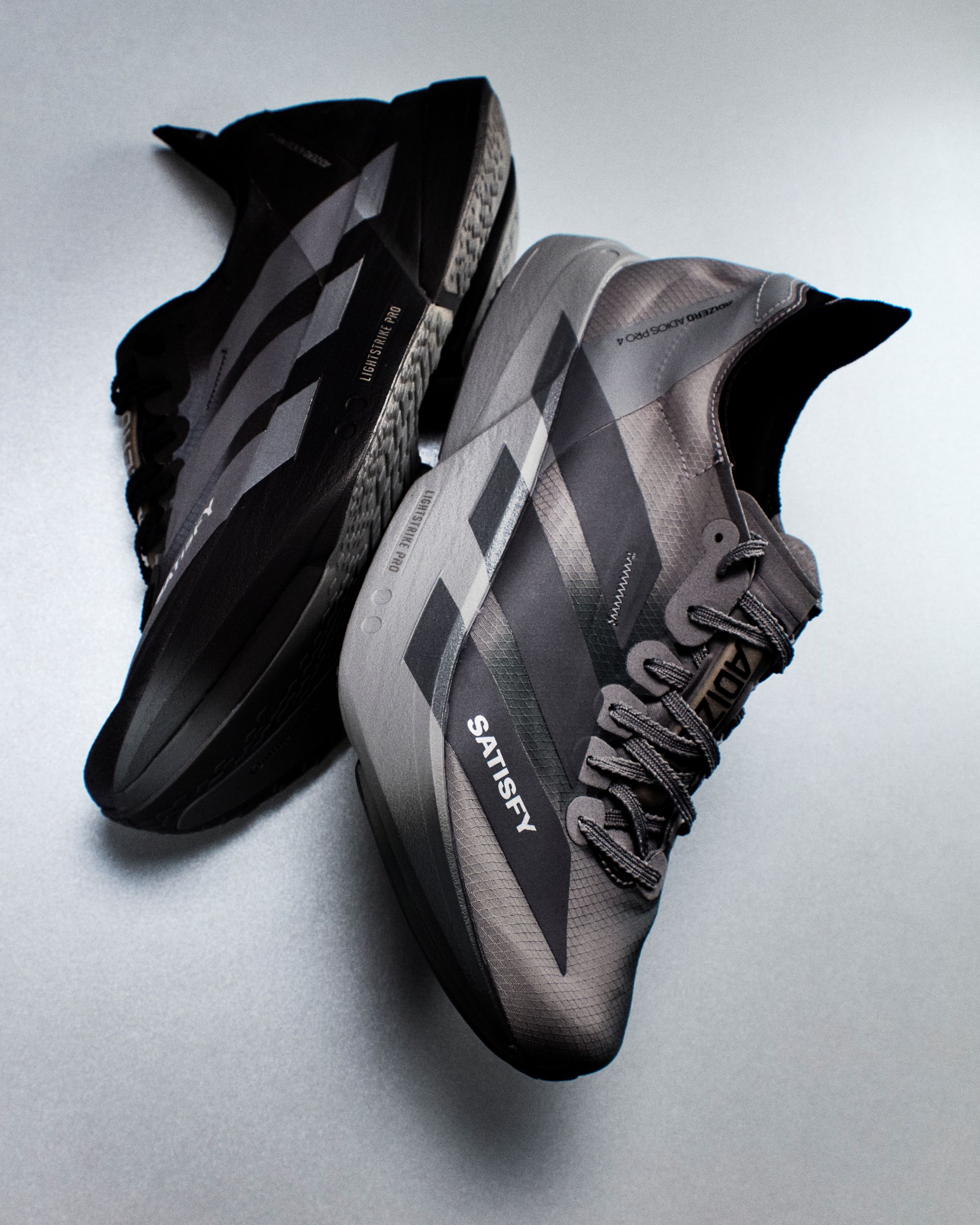 Adidas攜SATISFY推出ADIZERO ADIOS PRO 4限量競速鞋款 (3)