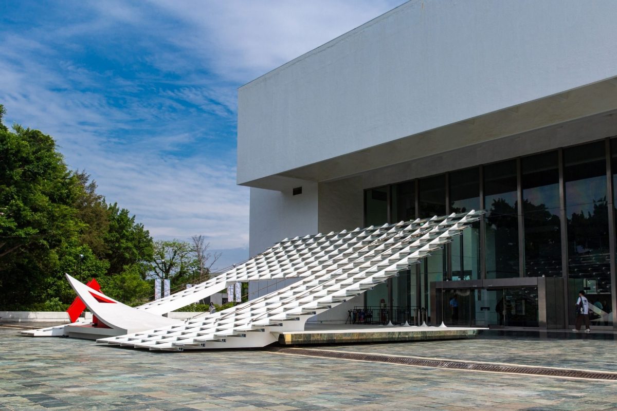北美館X site新作登場｜《鏡・亭・山》重啟廣場感知4