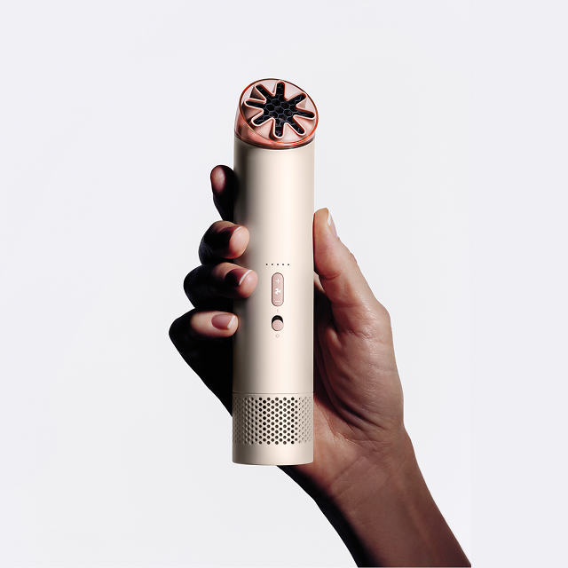 05 Dyson HushJet™ Mini Cool 迷你風扇 暮光粉 情境照