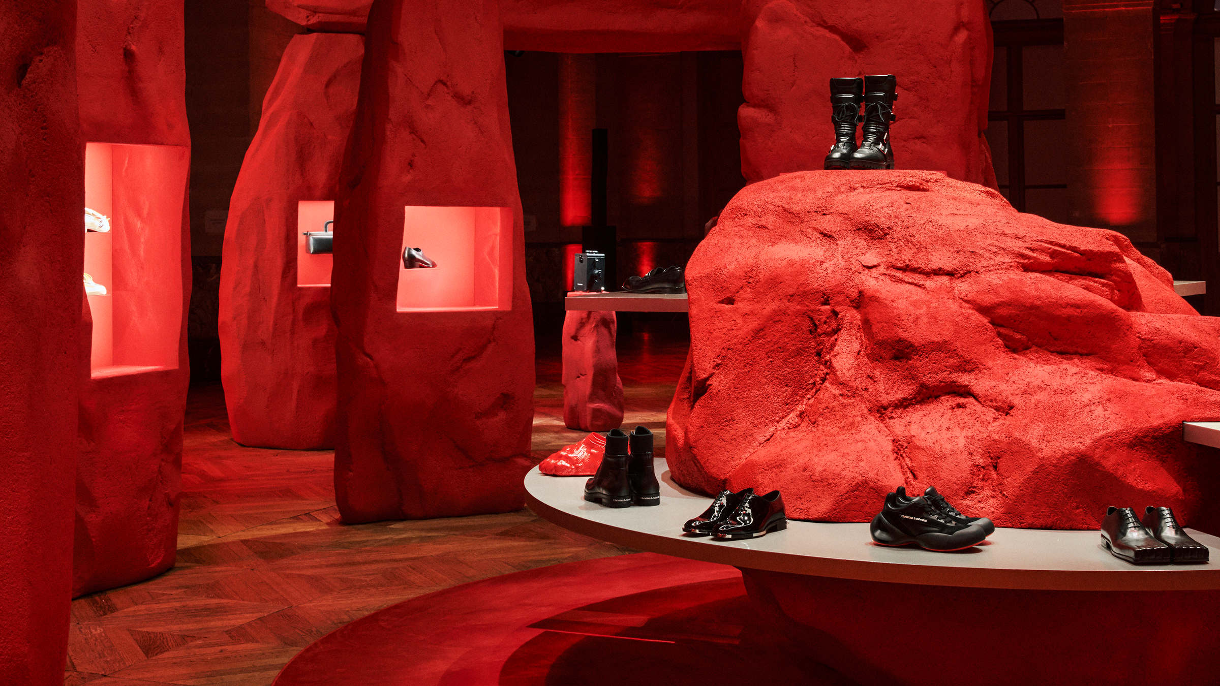 Empty space 16x9 Men Spring Summer 2027 Christian Louboutin 5