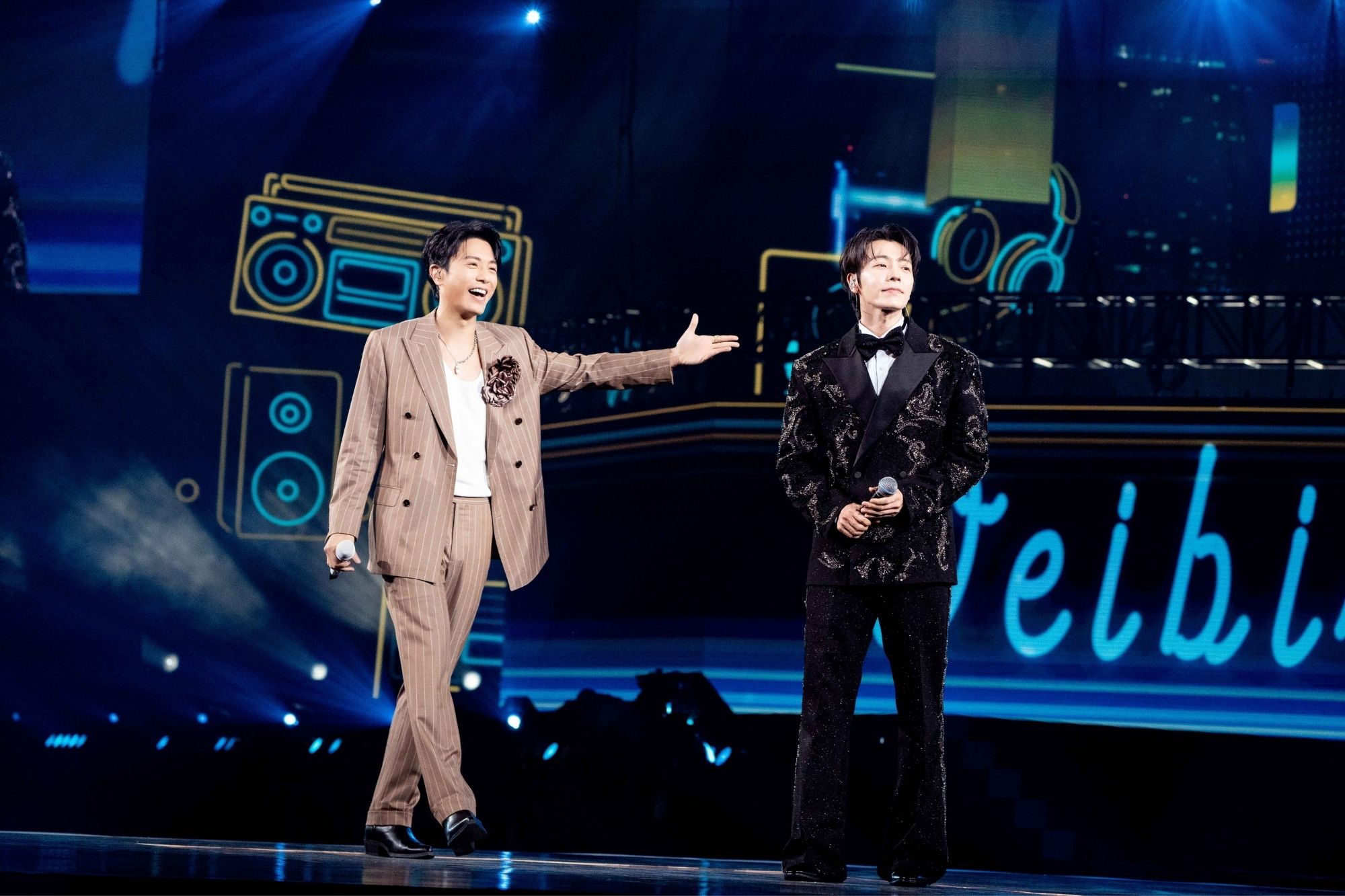 KKBOX風雲榜21週年盛典登場 東海、韋禮安夢幻合體成最大亮點1