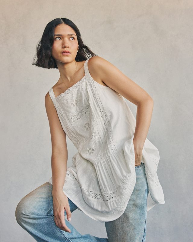 Levis®夏季丹寧短褲全面回歸 喚醒Y2K盛夏穿搭記憶5