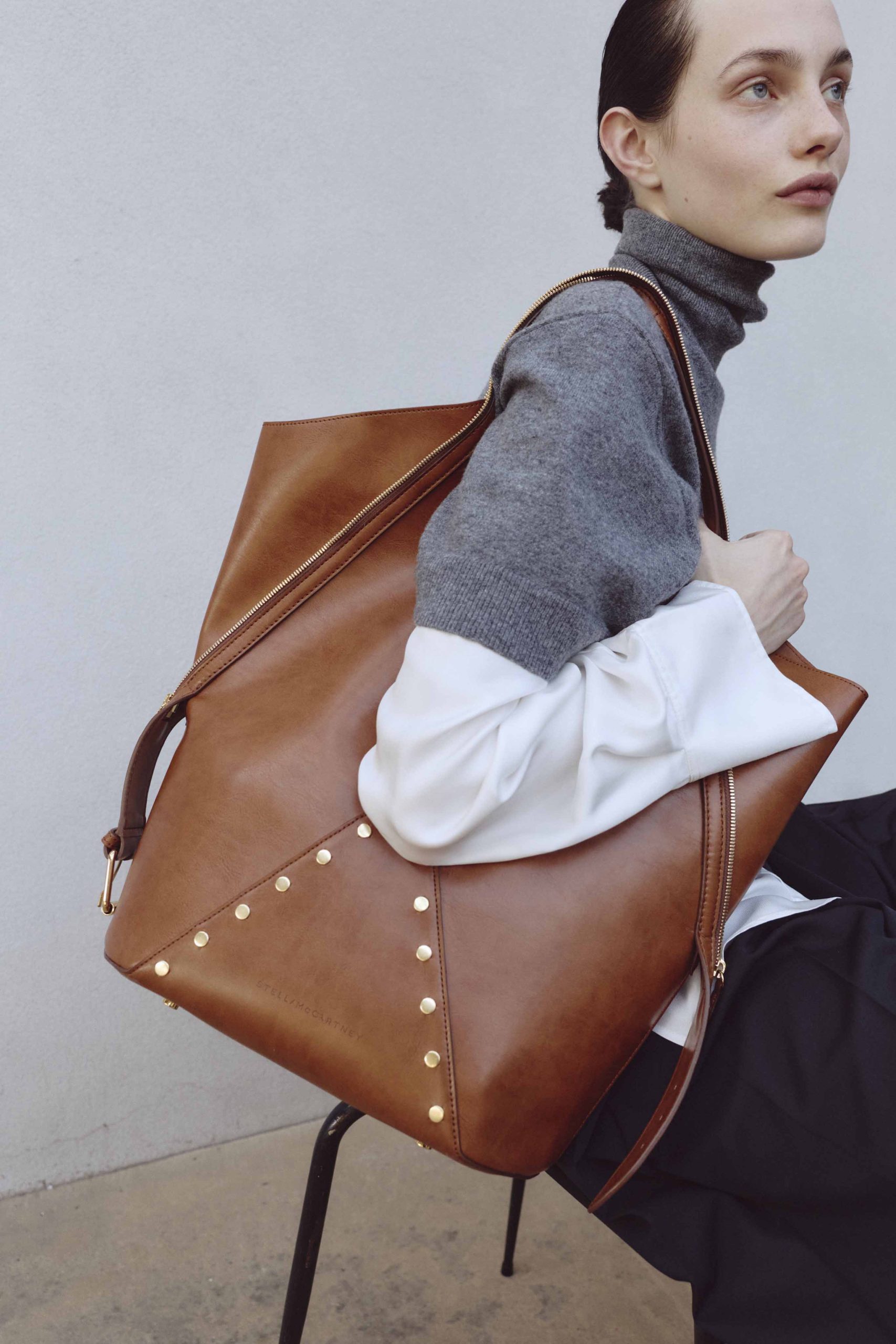 Stella McCartney 2027春季系列亮相　93%永續材質打造現代女性衣櫥 (9)