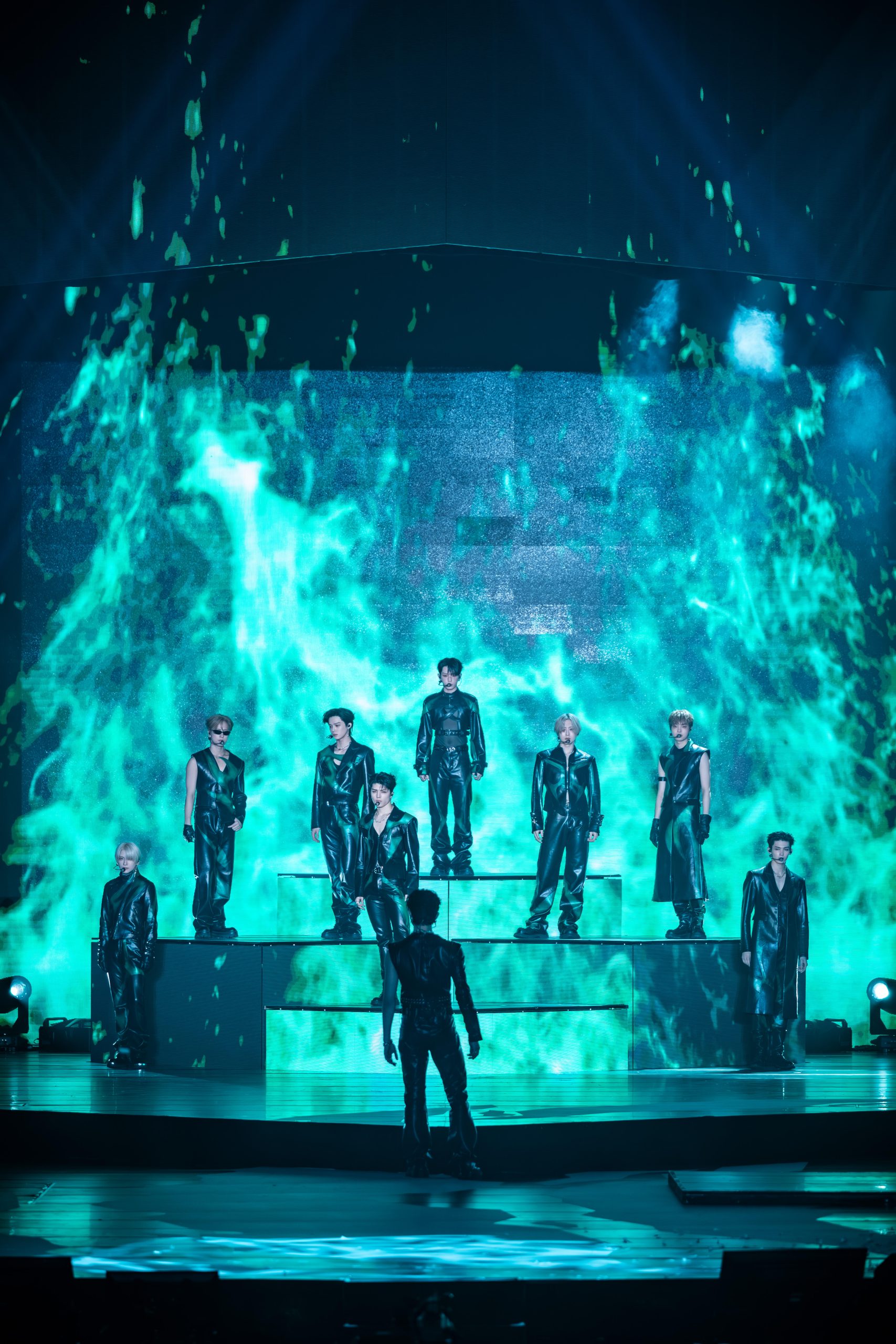 &TEAM台北演唱會魅力全開　林口25首熱曲嗨翻近萬粉絲 (2)