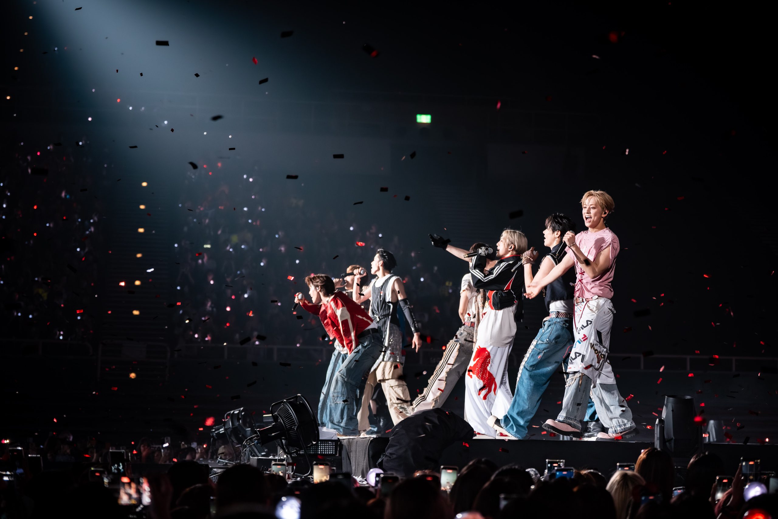 &TEAM台北演唱會魅力全開　林口25首熱曲嗨翻近萬粉絲 (3)