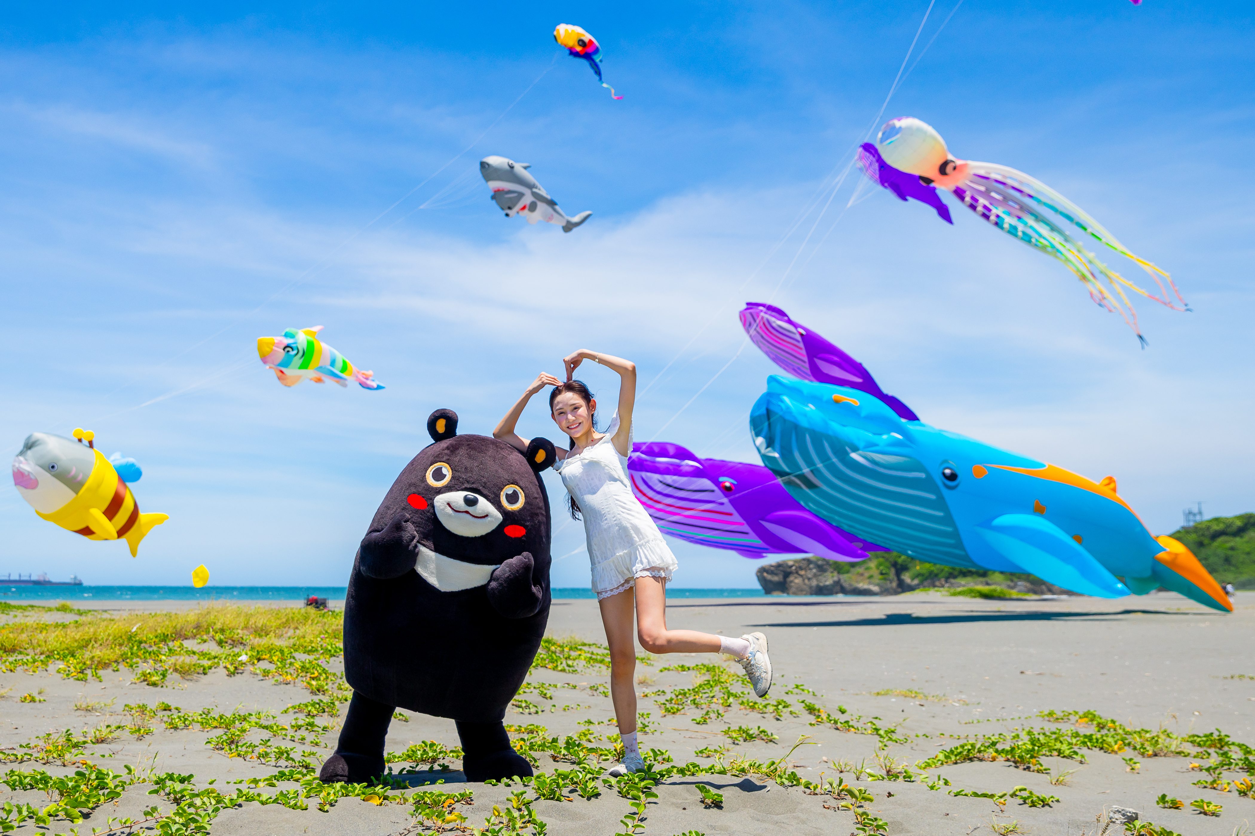 2026 Cijin Kite Festival Whale Kites (2)