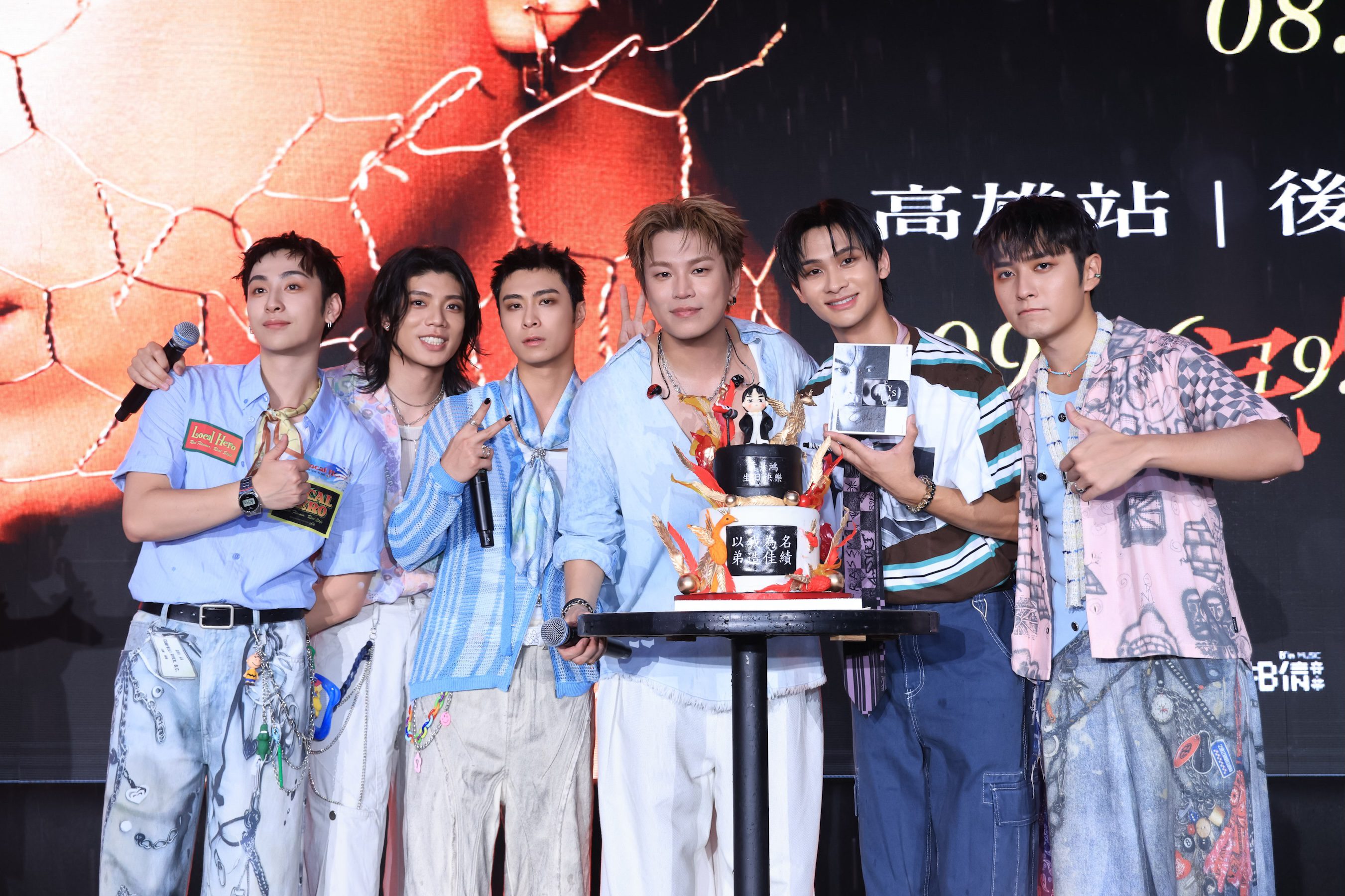 蕭景鴻首場個人簽唱會擠爆香堤 24年圓夢宣布捐20萬公益迎巡演 27 edy hsiao first signing event who i am tour5