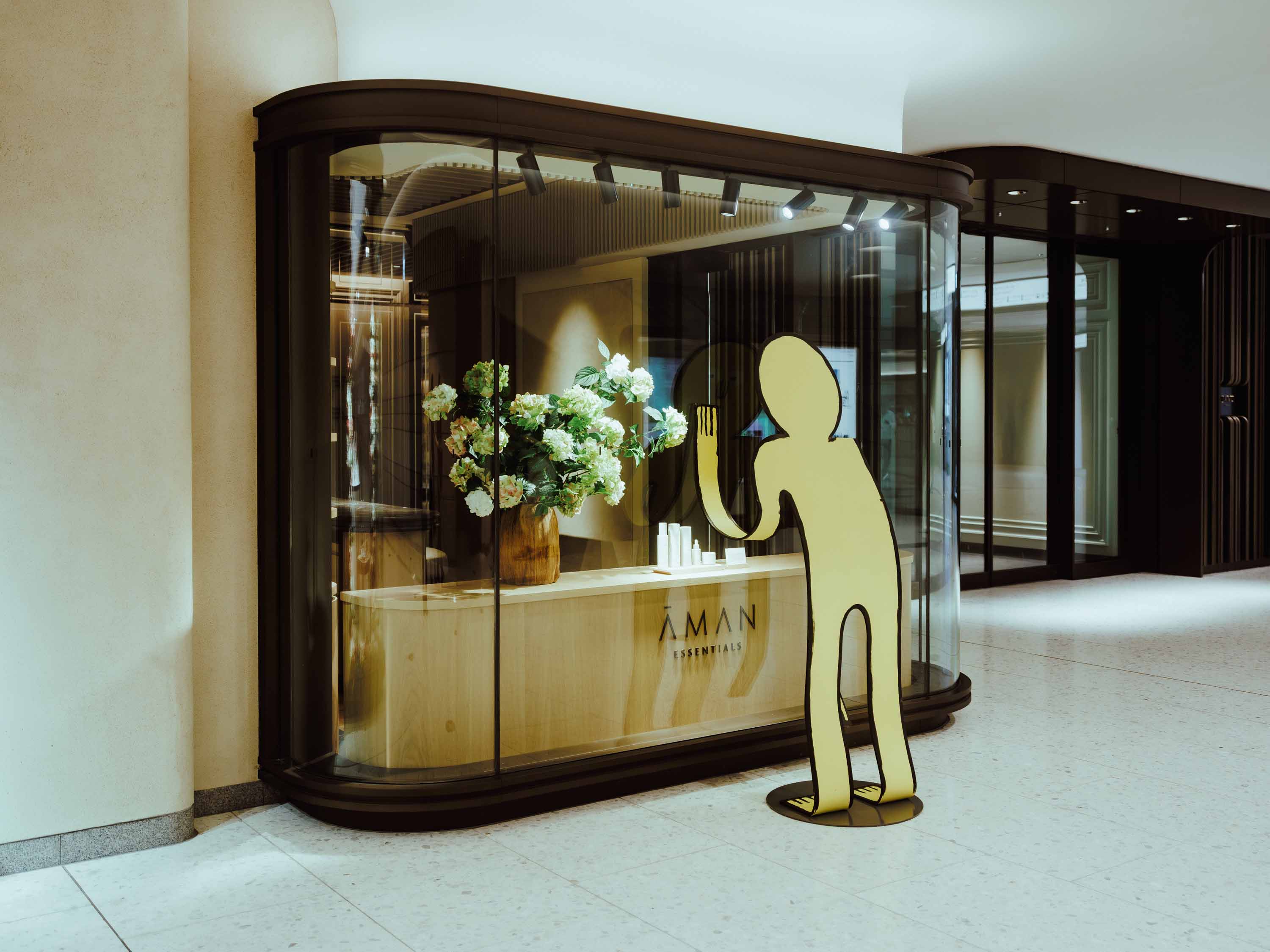 Janu Tokyo Jean Jullien Paper People Exhibition (4)