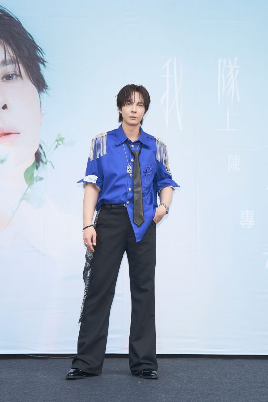jasonchan album three crowns million mv4