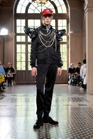Kappa攜手Junya Watanabe MAN打造2027春夏聯名系列　經典Banda織帶全面革新