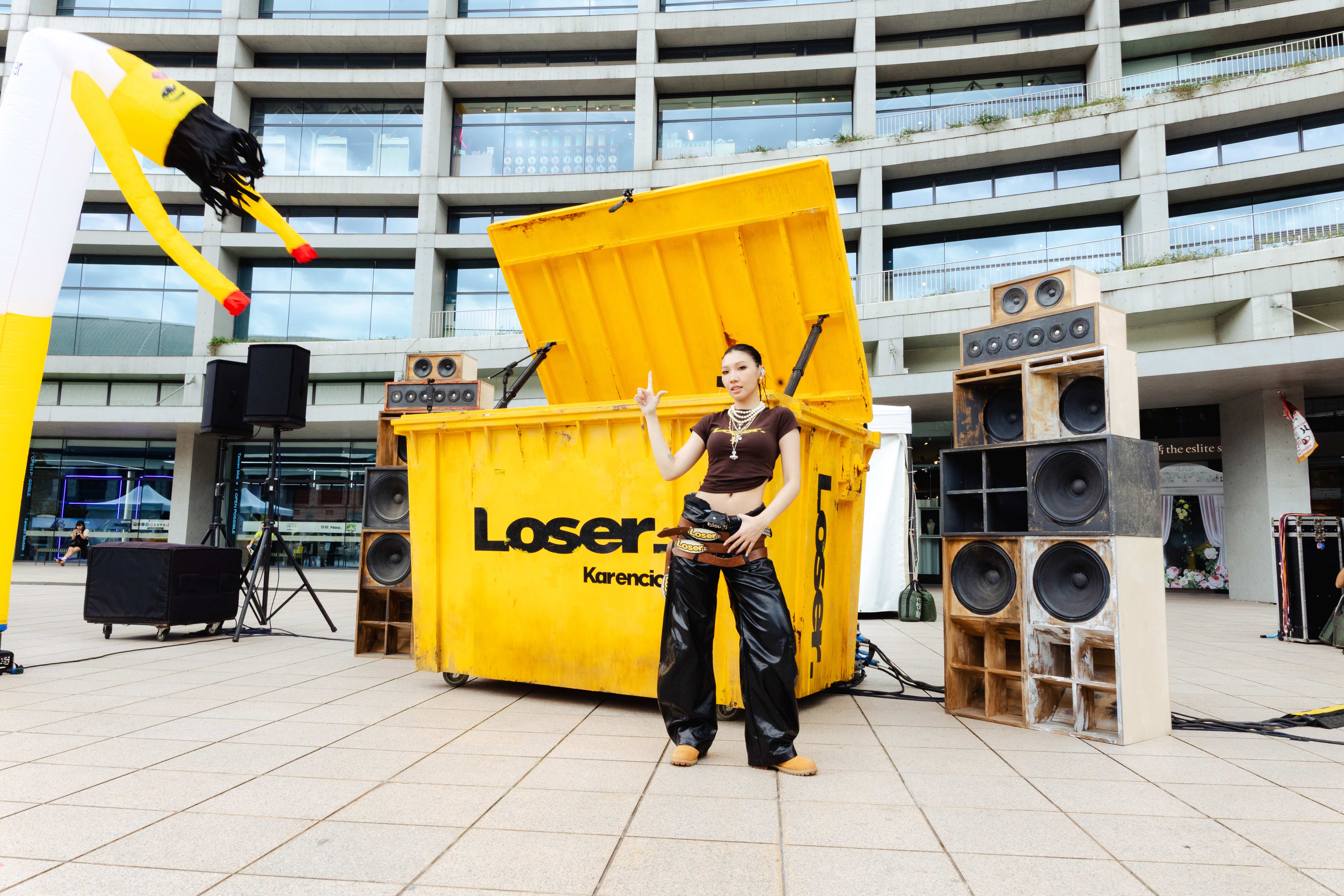 Karencici《Loser.》全面數位發行 首場簽唱會登場並宣布演唱會延期資訊 28 karencici loser album signing concert 20262