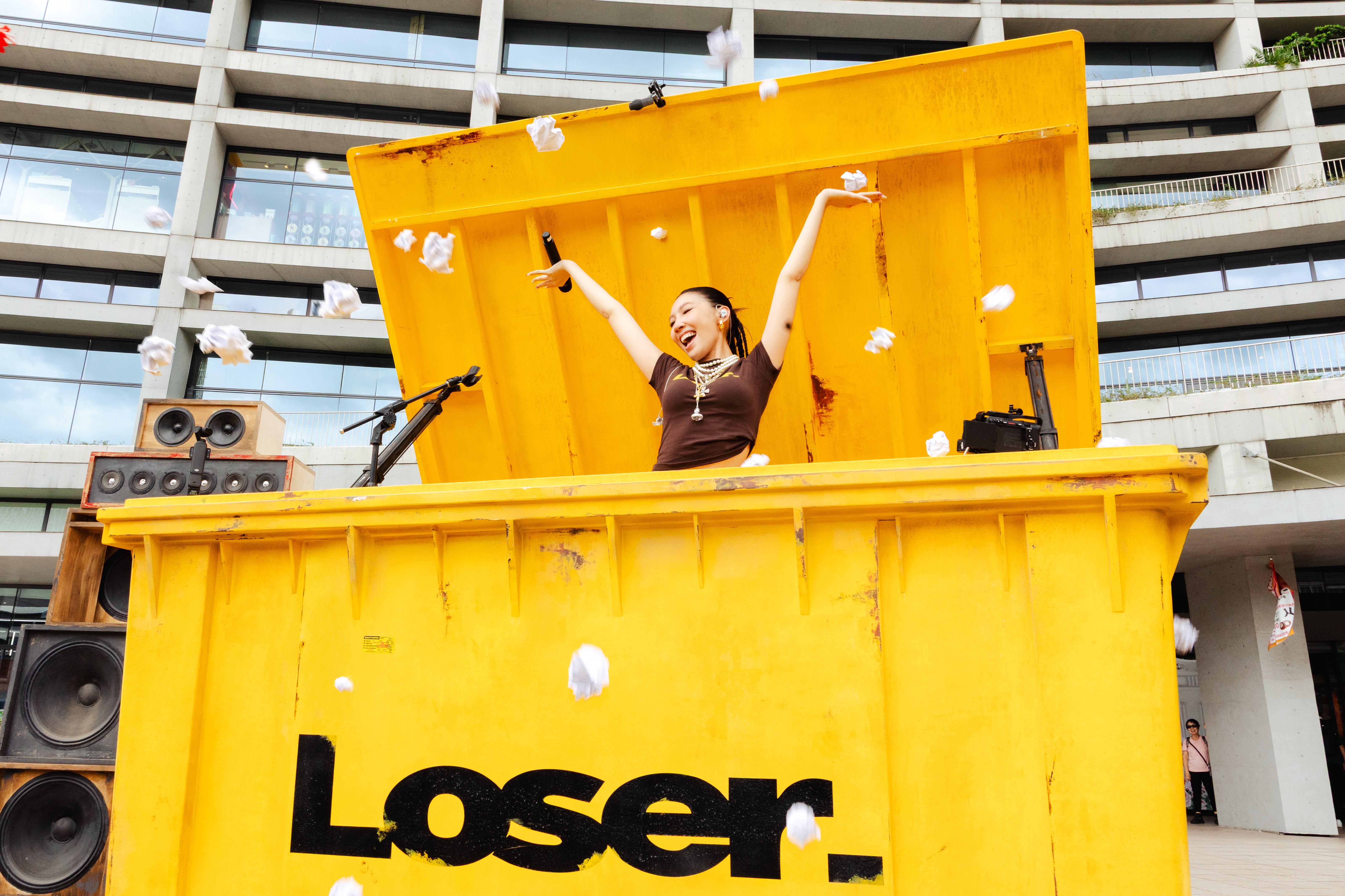 Karencici《Loser.》全面數位發行 首場簽唱會登場並宣布演唱會延期資訊 33 karencici loser album signing concert 20263