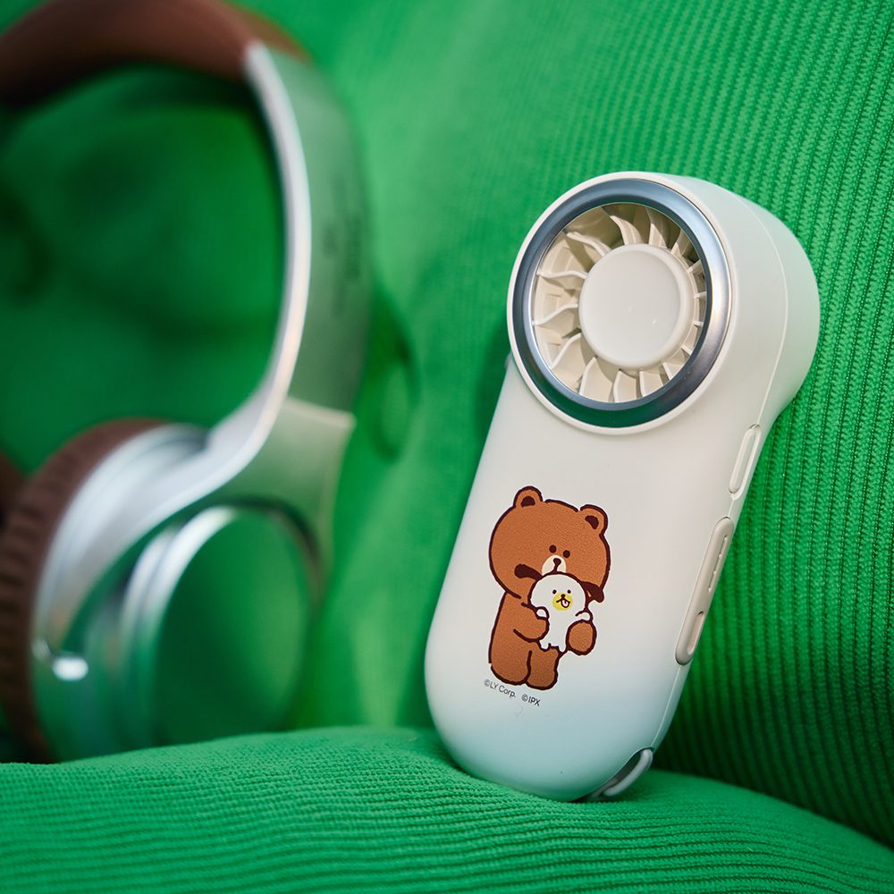 Lazy Tail Club Mini Fan Line Friends (22)