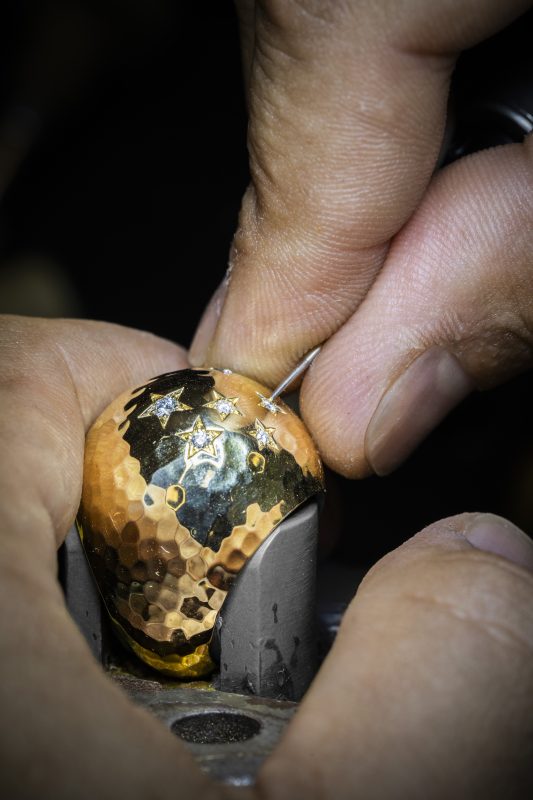 Van Cleef & Arpels發表Sous les Étoiles新作珠寶 星辰靈感再現工藝之美 19 van cleef arpels sous les etoiles new jewelry2