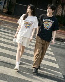 Wacky WiLLy台灣限定T-shirt登場！黑熊、夜市、龍虎塔與珍奶打造韓系街頭新話題