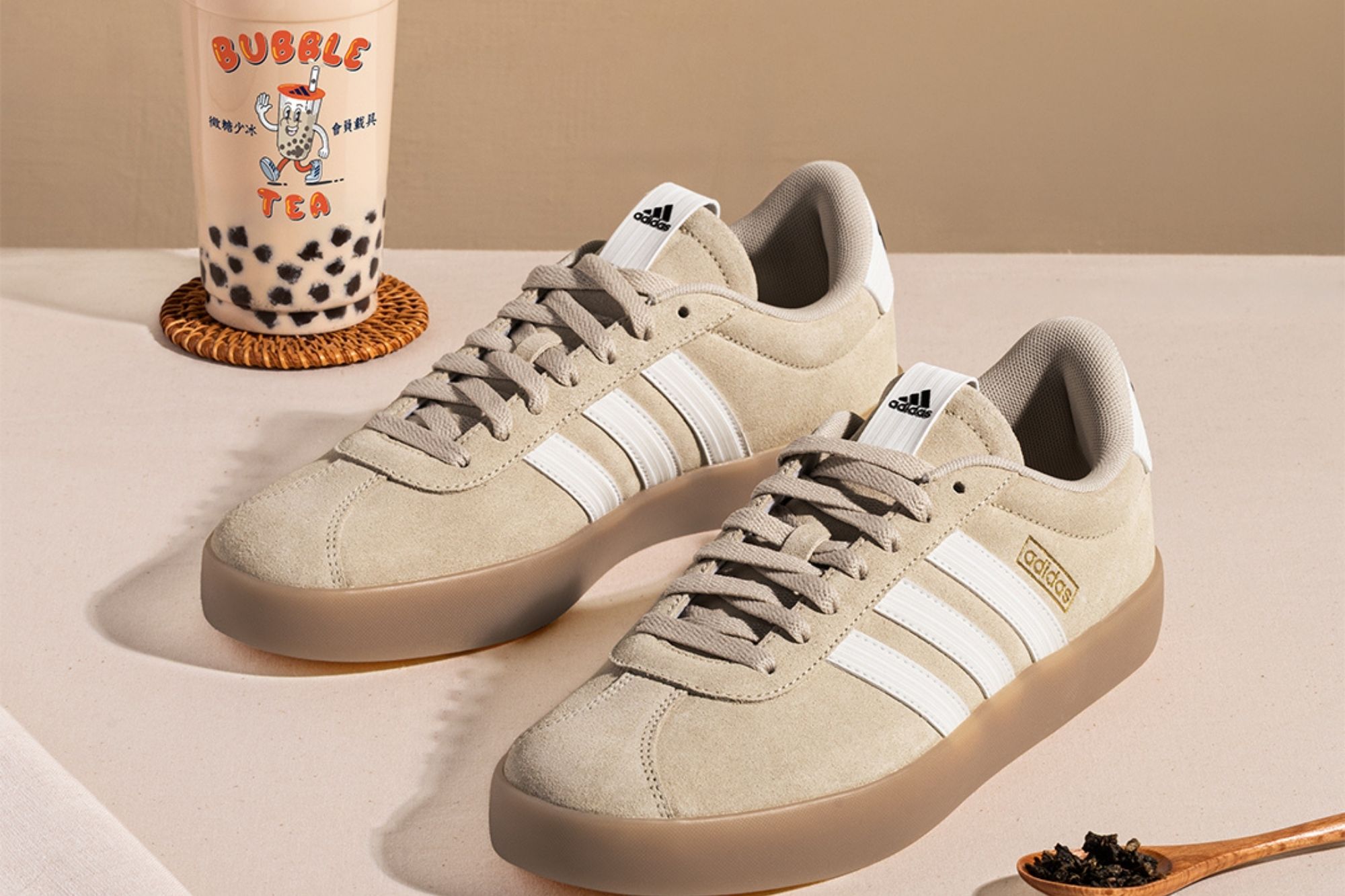 adidas台北城市限定珍珠奶茶系列登場　台味手搖文化化身鞋款服飾新亮點