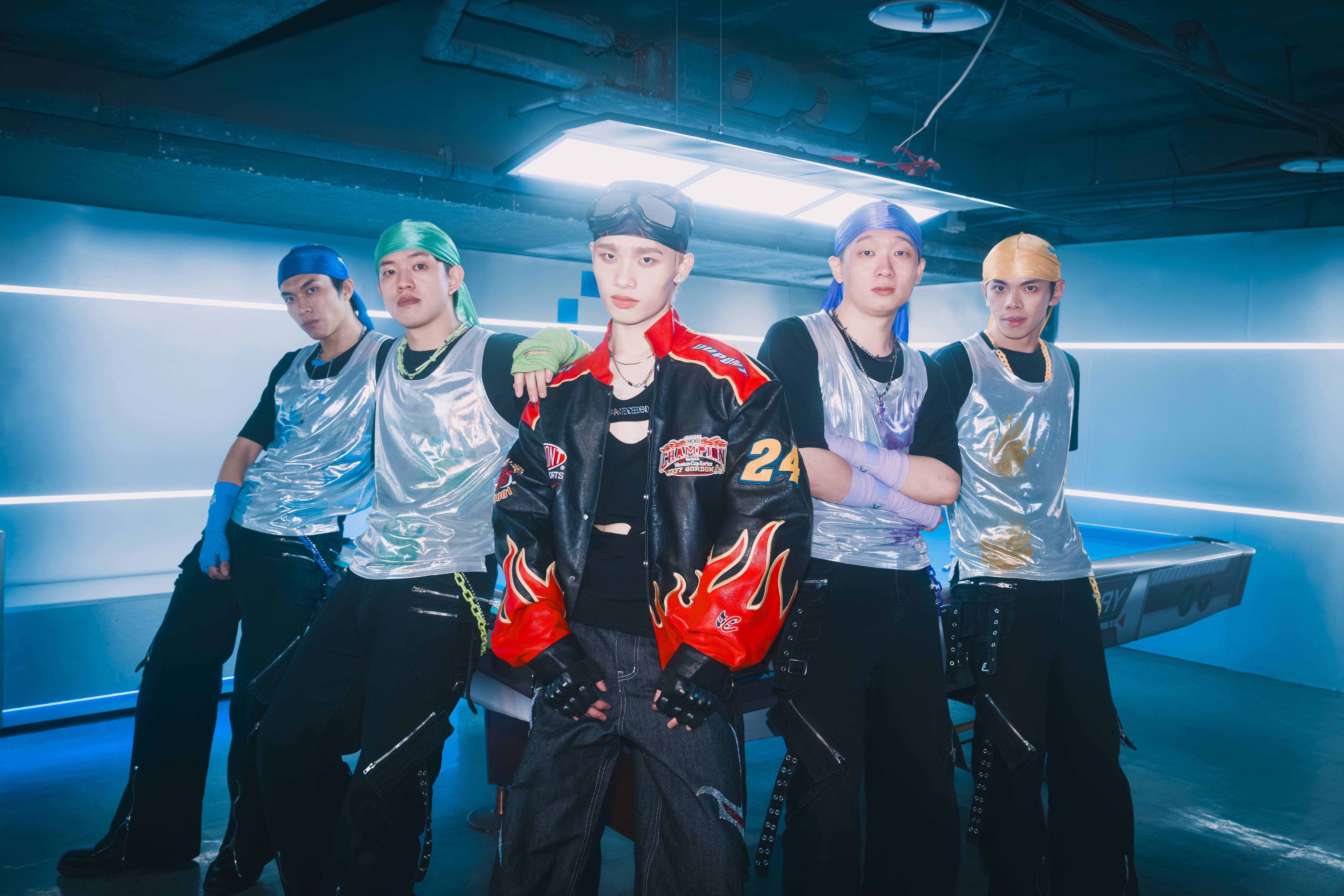 Chen Wei Overheat Reaction Debut Single (2)