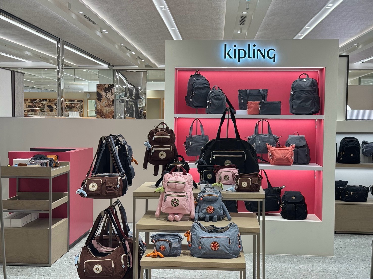 Kipling Sogo Dome Energy Monkey Bag (1)