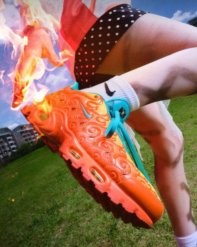 nike one piece air max plus collection5