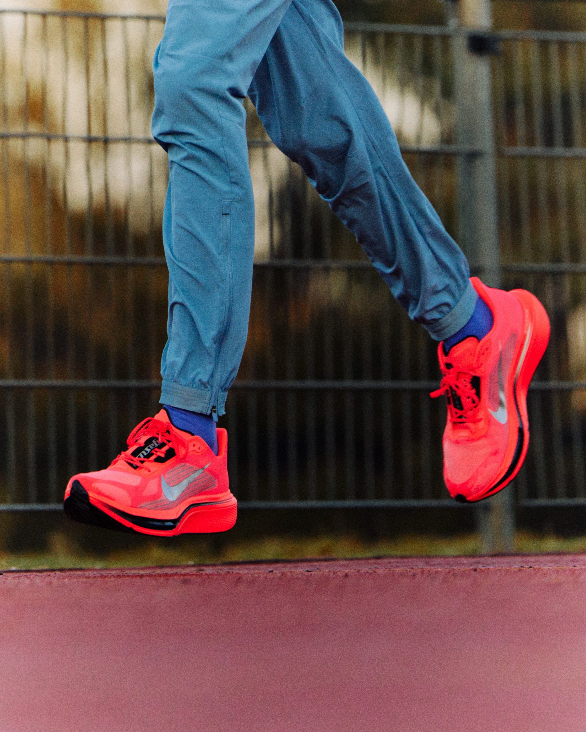 Nike Pegasus Plus 2 Running Shoes (3)