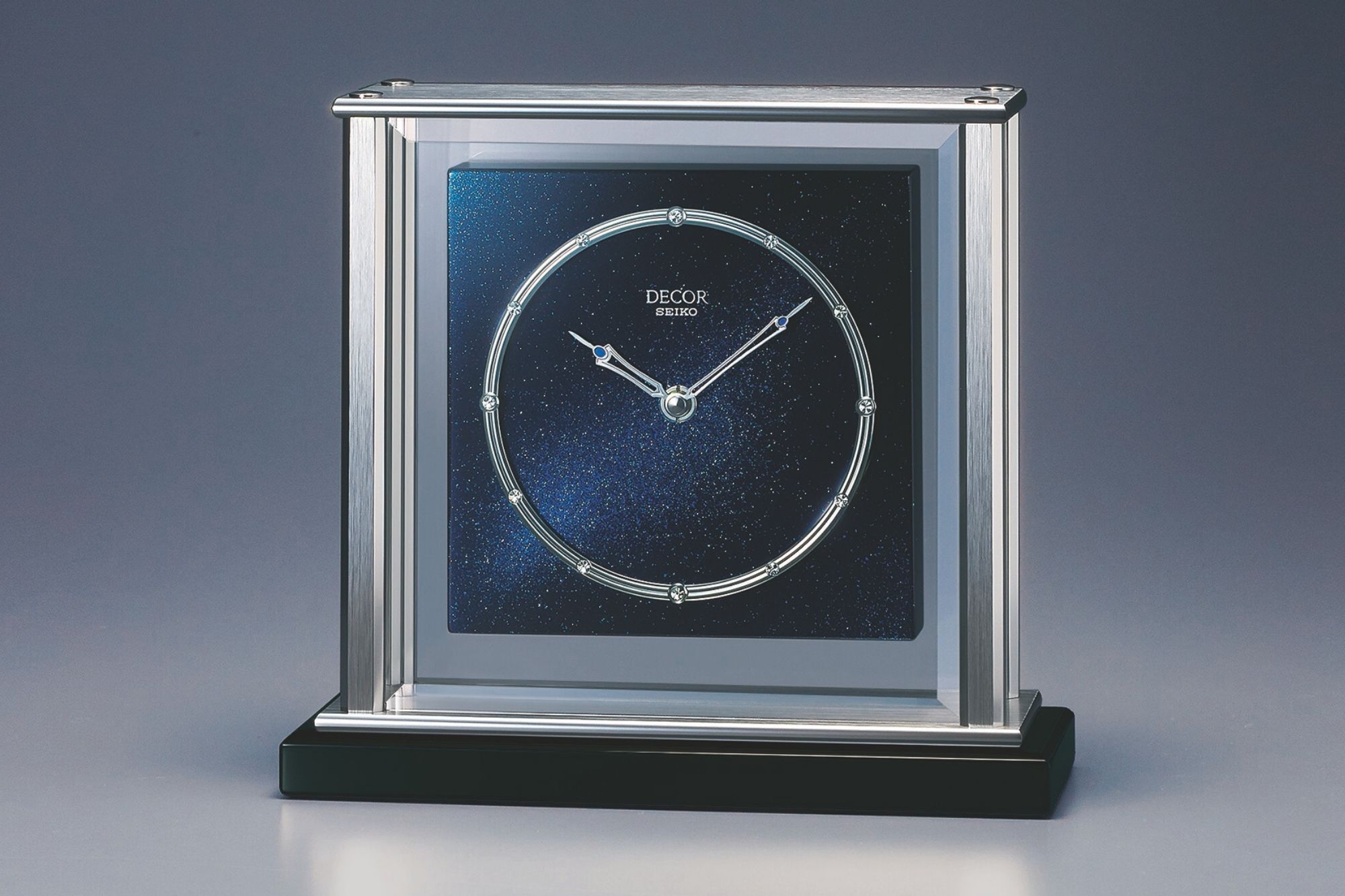 Seiko Clock DÉCOR青銀河塗座鐘AZ758L登台，越前漆藝交織星河美學