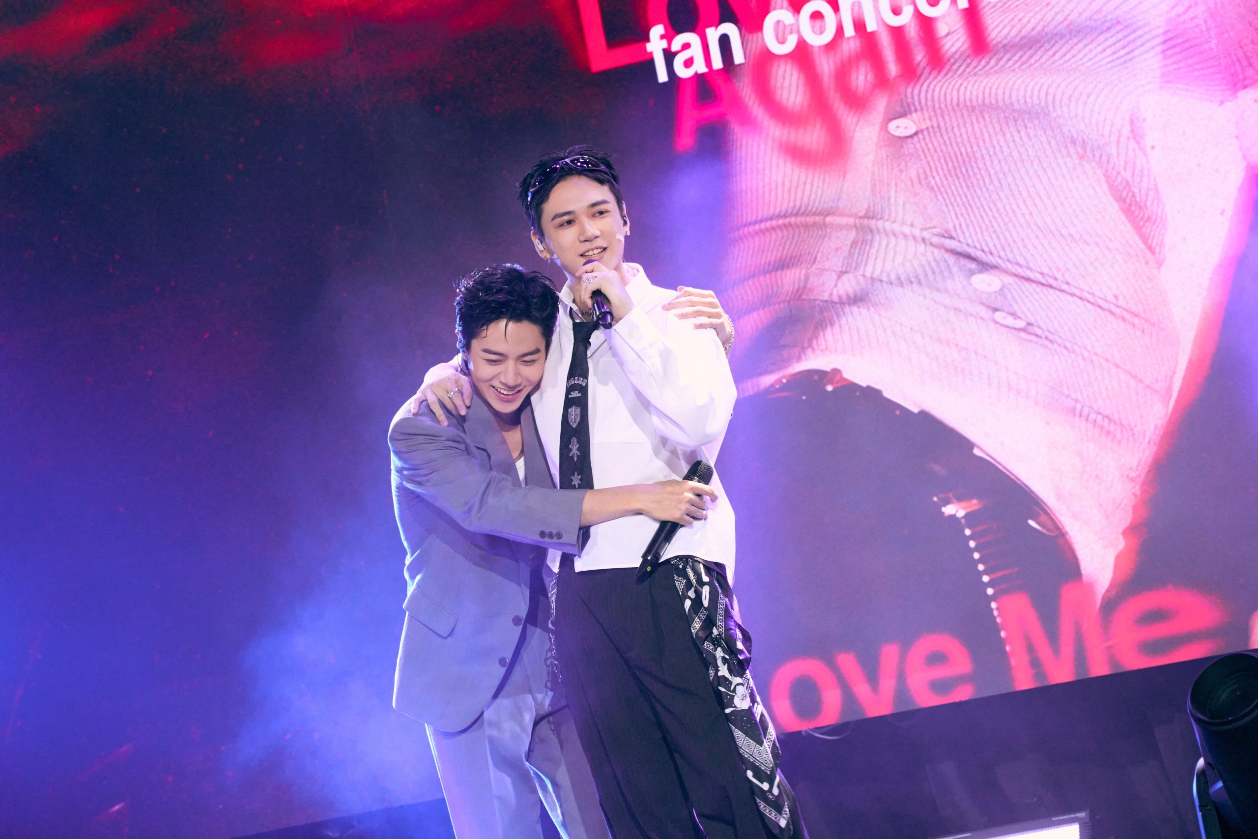 Summer Love Me Again Fan Concert (6)