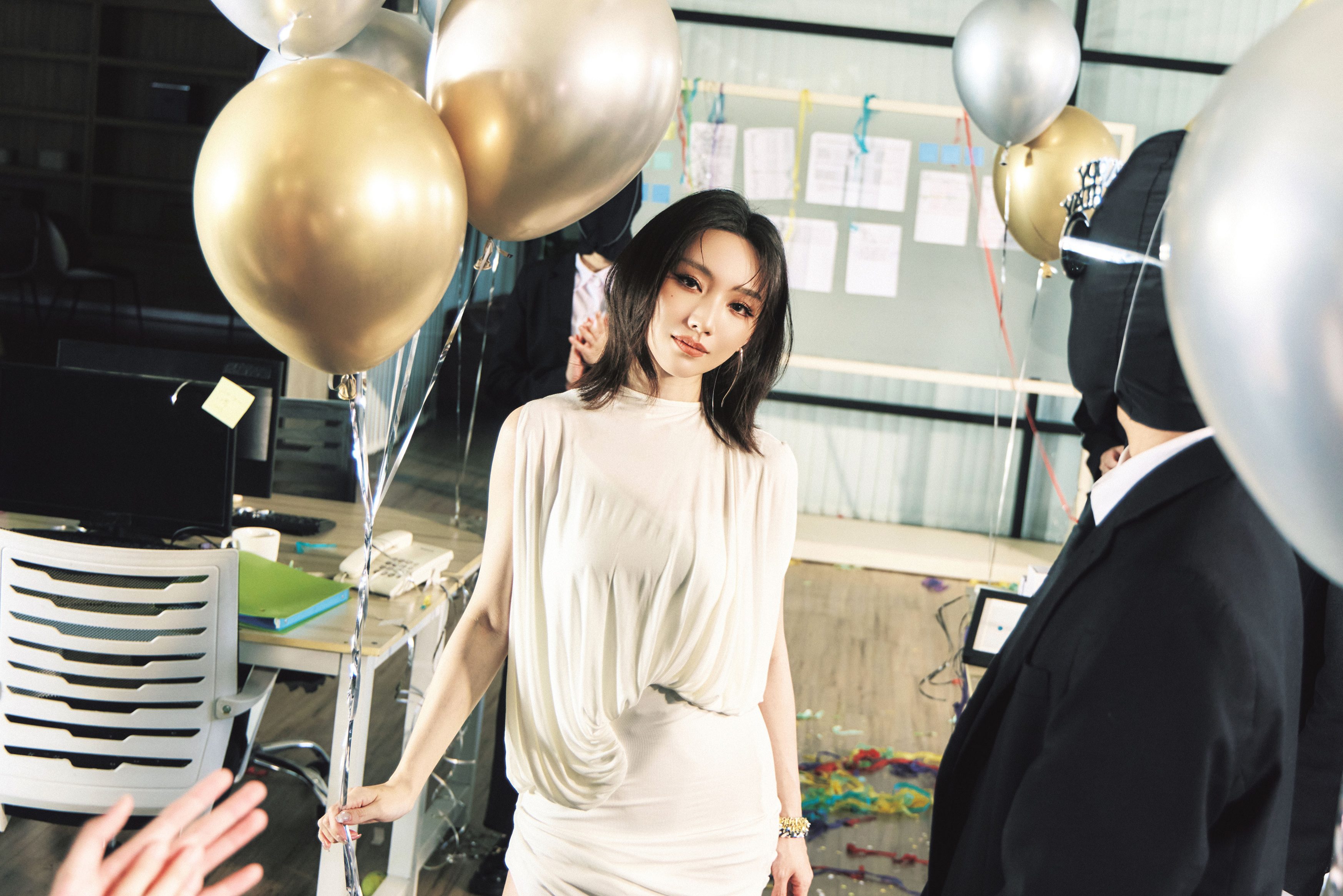 Yanyige Start Screen Sony Single (4)