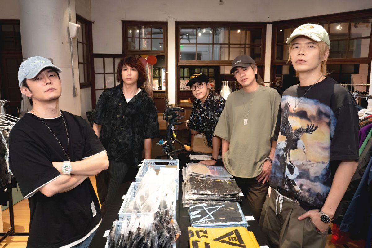 831 that old place charity exhibition3