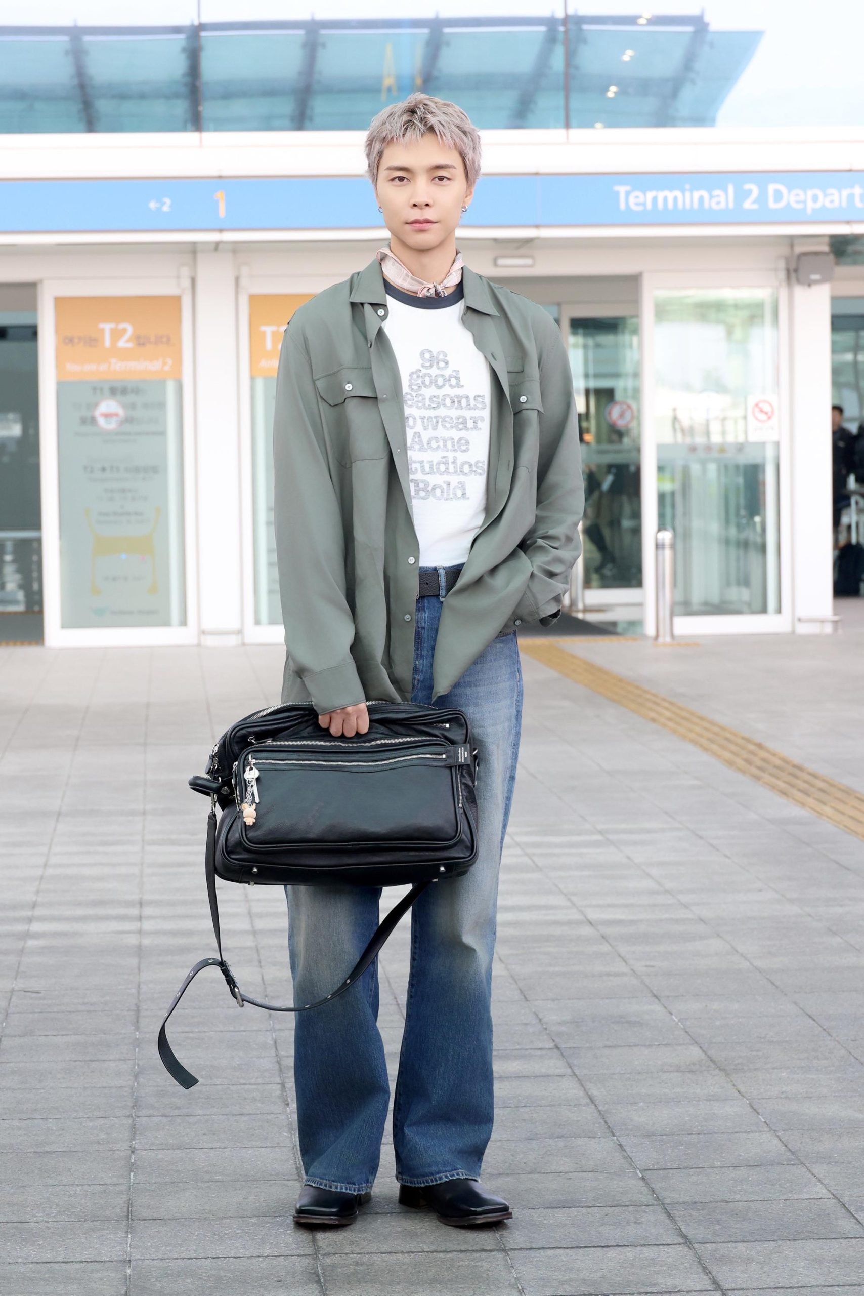 Acne Studios Johnny Hyeyoung Lee Paris Fashion Week (7)