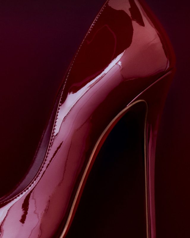 Christian Louboutin La Pigalle 2026經典重塑:紅底高跟鞋延續巴黎女性魅力 9 christian louboutin la pigalle 20262