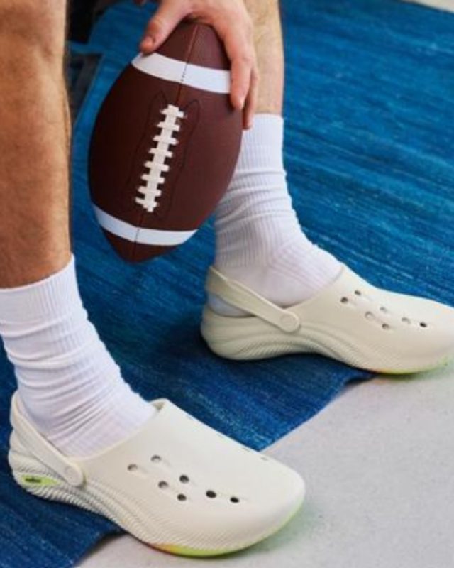 crocs mellow 2 0 clog shoe3