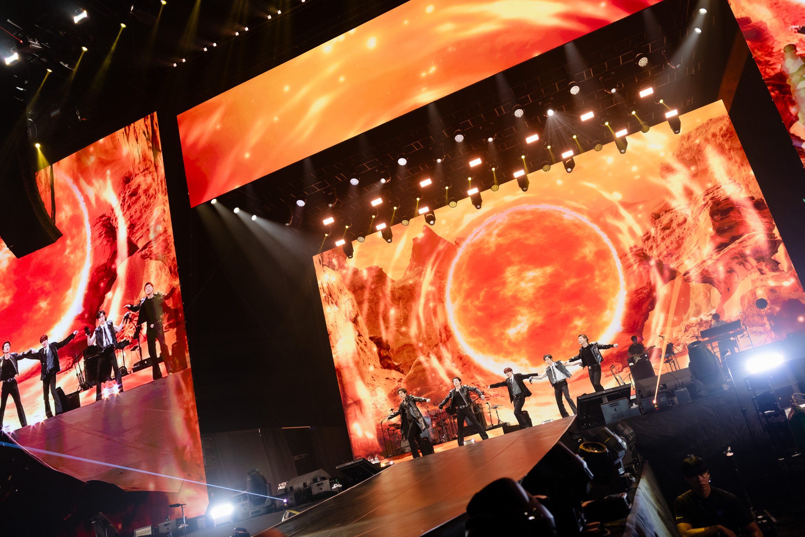 INFINITE睽違近2年台北合體《INFINITE RALLY V》林口熱唱綜藝魂全開 10 infinite rally v taipei 20262 scaled