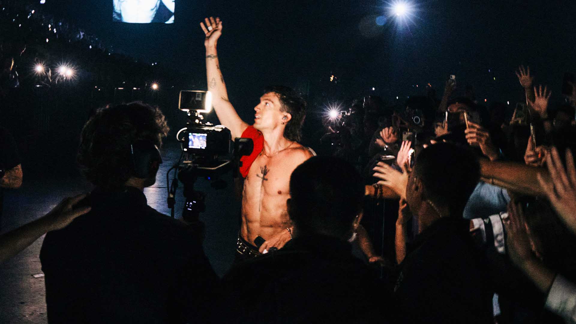 lany soft world tour taipei4